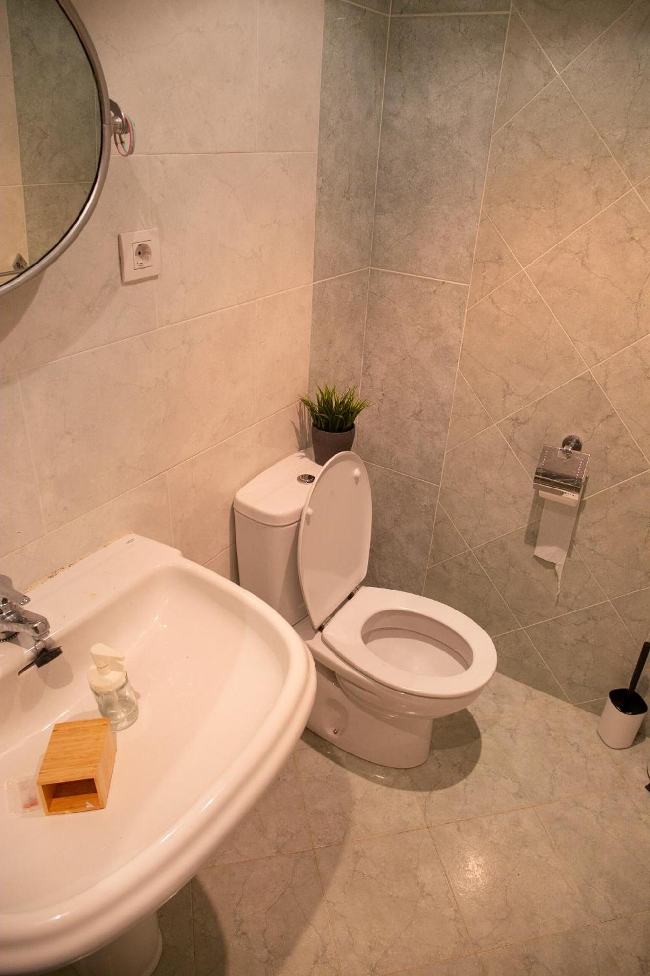 Beachfront Surf & Holiday House, Charming & Quiet Villarrube Esterno foto